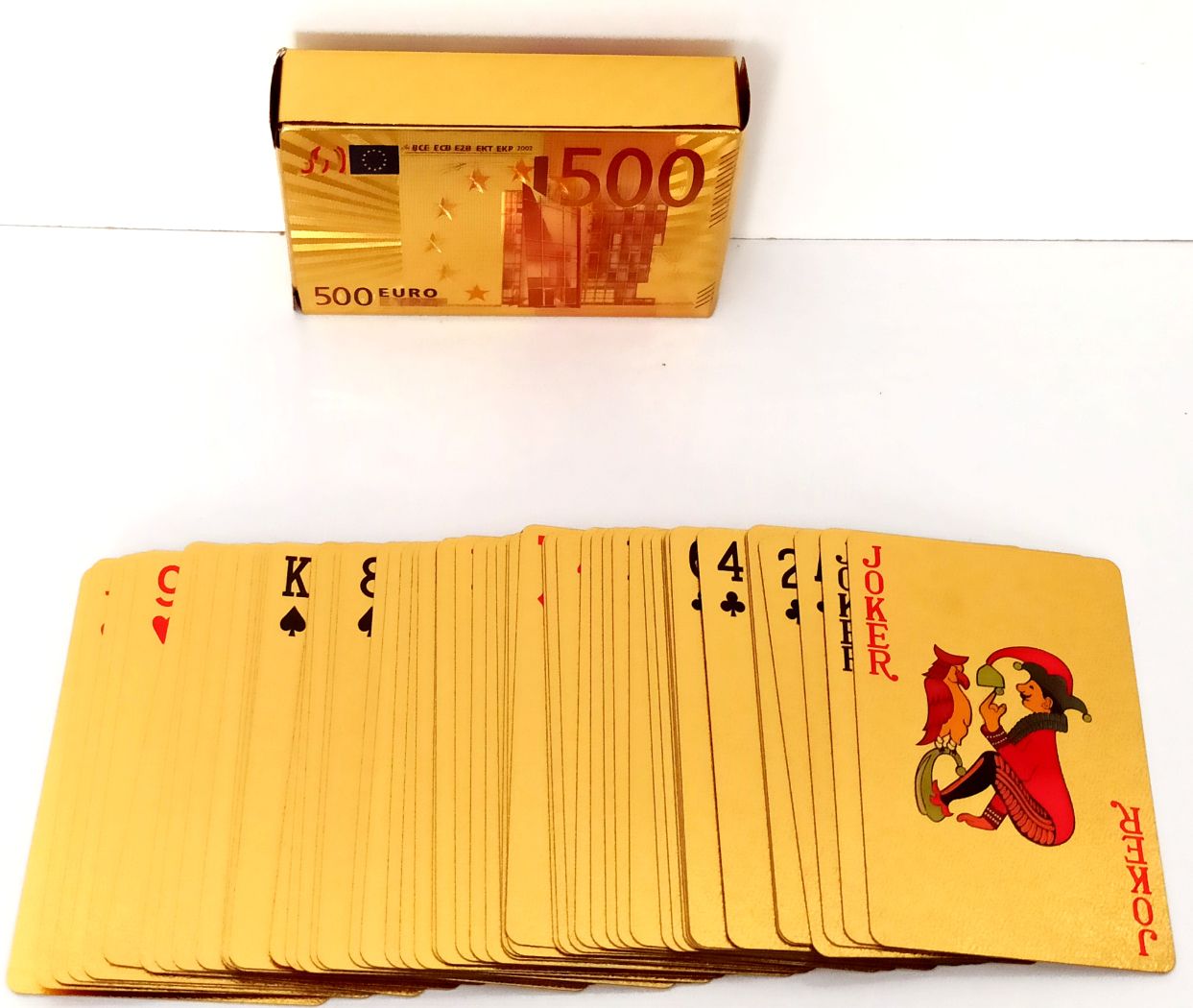 500 Euro Şeklinde Gold İskambil Kağıdı Seti, Pişti ve 51 Oyun Kağıdı 500 Euro Şeklinde Gold İskambil Kağıdı Seti, Pişti ve 51 Oyun Kağıdı